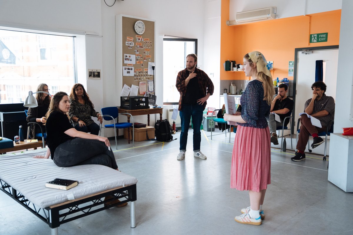 OrangeTreeThtr's tweet photo. 👀 First look at HEDDA in rehearsals 

Pearl Chanda stars in Tanika Gupta's thrilling new adaptation of Ibsen's classic Hedda Gabler, directed by Hettie Macdonald. Here's your first look inside the rehearsal room!

🎟️ https://t.co/nsi6U8SUQP
📸 Helen Murray https://t.co/iqWLf0yGcH