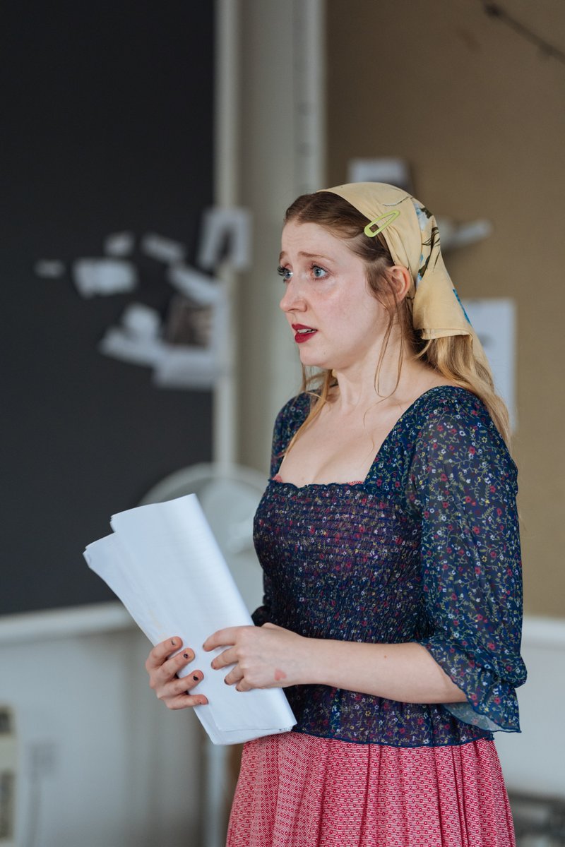 OrangeTreeThtr's tweet photo. 👀 First look at HEDDA in rehearsals 

Pearl Chanda stars in Tanika Gupta's thrilling new adaptation of Ibsen's classic Hedda Gabler, directed by Hettie Macdonald. Here's your first look inside the rehearsal room!

🎟️ https://t.co/nsi6U8SUQP
📸 Helen Murray https://t.co/iqWLf0yGcH
