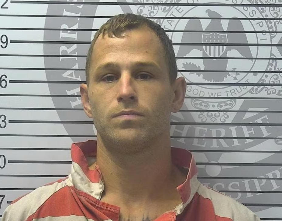 GreenStream11's tweet photo. Mississippi Man #MAGA  Kurtis Emmert 36-yr. old, the usual suspect, charged with R*PING and IMPREGNATING 12-year-old girl.
#mississippifreaks #Mississippi #blackfatigue #13perccent #wvm #pgem
https://t.co/4IiGdMqIZY https://t.co/F2bxTJxlgx