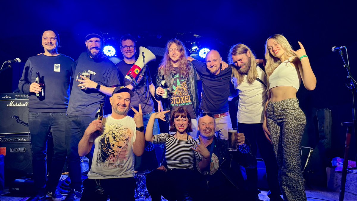 Boombatze's tweet photo. #Bratakus &amp; #EndlagerThüringen sorgten für einen fulminanten Abend voller Energie, Charme &amp; ordentlich Lärm im #Museumskeller #Erfurt.
👉 https://t.co/9R1HO6pAMo https://t.co/1iWPGaHaDN