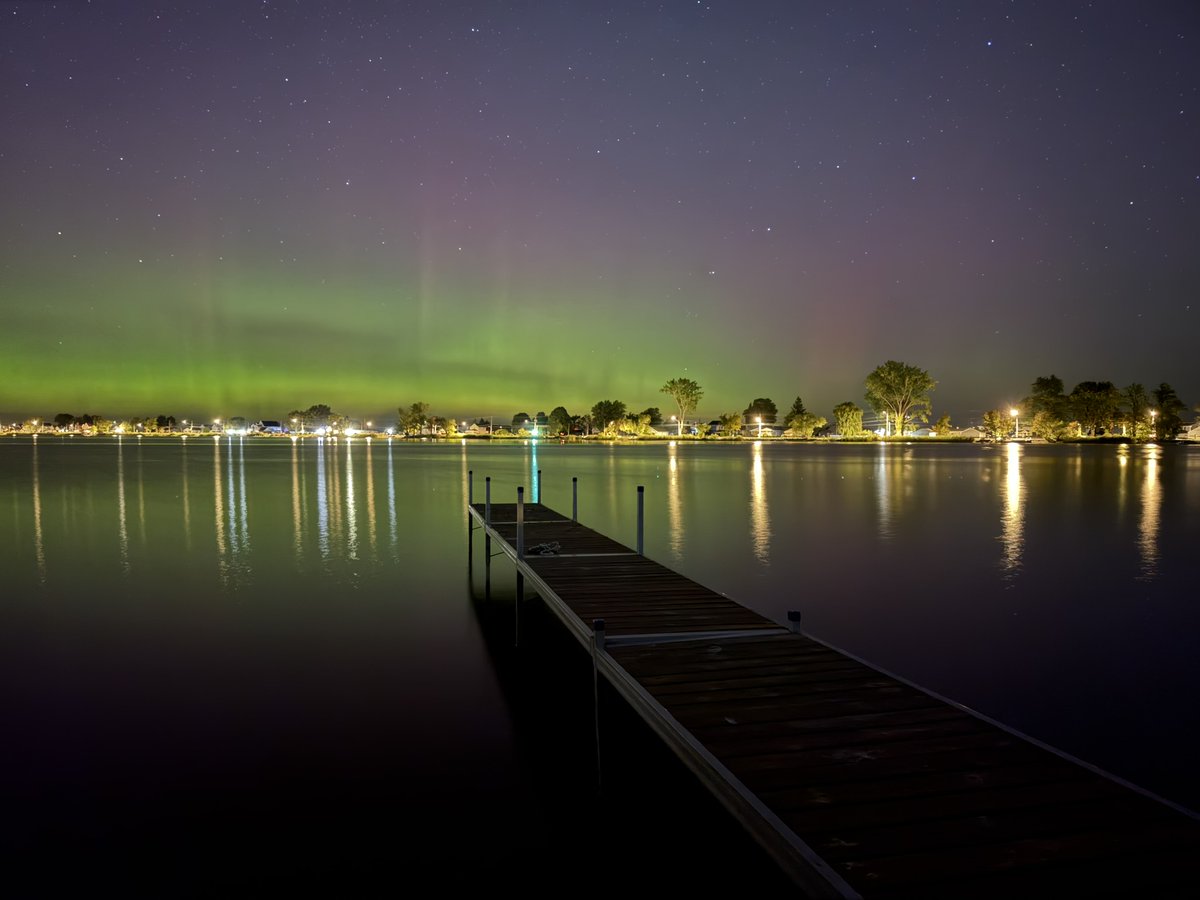 Laurie Hazard 🇺🇦 tweet media