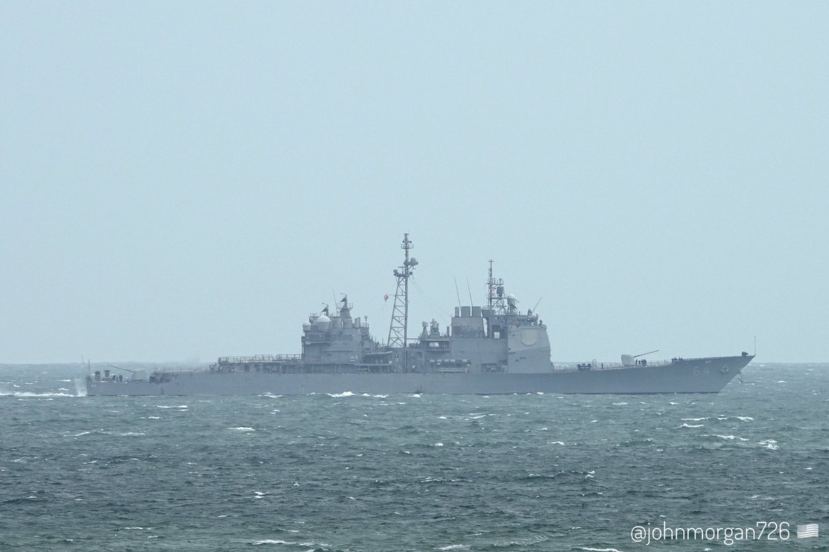 johnmorgan726's tweet photo. USS GETTYSBURG (CG-64) 🇺🇸 Ticonderoga-class guided missile cruiser four miles off the coast of Virginia Beach after leaving Naval Station Norfolk (NOB) Virginia. #UnitedStatesNavy #USSGettysburg #CG64 #ShipsInPics https://t.co/M0ChUg9Wwp