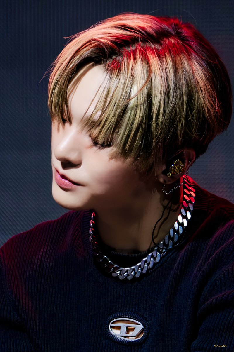 240930 
3RD MINI ALBUM COMEBACK SHOWCASE

벌써 일년이 지났지만

#혜성 #배너 #HYESUNG #VANNER #널만난건_럭키