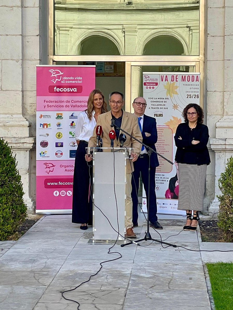 AyuntamientoVLL's tweet photo. El comercio de Valladolid presenta su colección otoño-invierno a través de #FashionFilms
➡️ Impulsada por @FECOSVA, busca reforzar el prestigio y la proyección de la moda vallisoletana.
➡️ 20 establecimientos participan con contenidos audiovisuales y digitales.
#VAdeModa https://t.co/7TqD8aL9uF