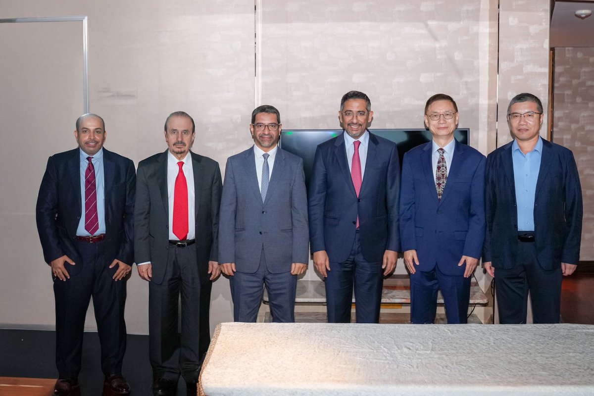ehfang56's tweet photo. September 26, 2025-Great meeting in Shanghai with H.E. Bandar AlKhorayef, Minister of Industry and Mineral Resources of Saudi Arabia. This was my second meeting following my August meeting with him in North Carolina. We had a meaningful discussion with a shared vision. https://t.co/zzADbMbWaR