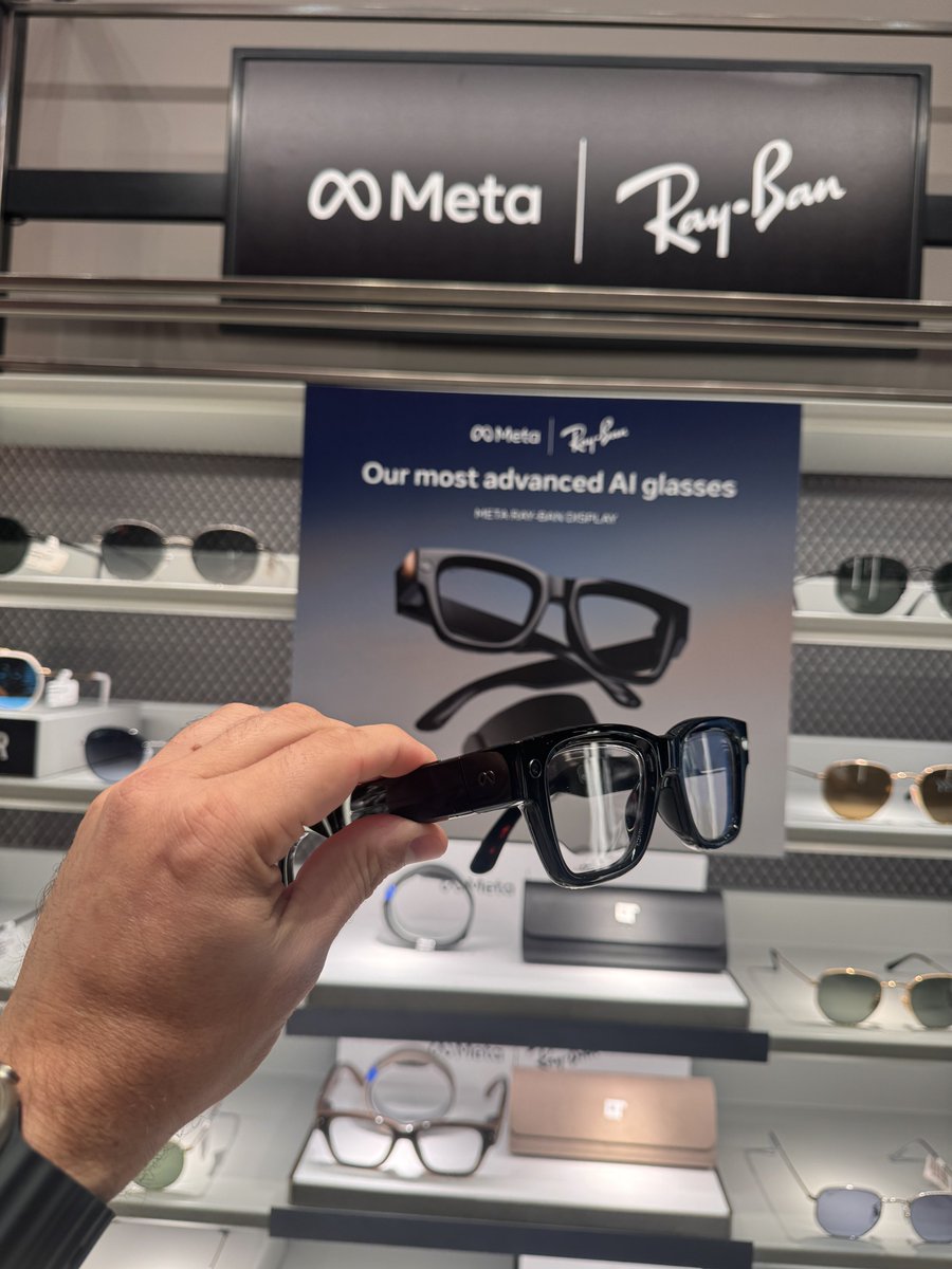 Dilmerv's tweet image. This is how they are currently displaying the Meta Ray-Ban Display glasses! @boztank they look so good!