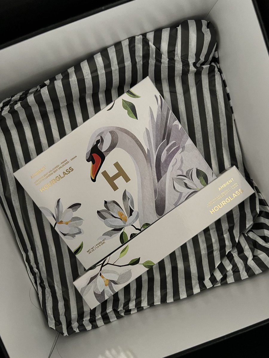 swan ౨ৎ tweet media