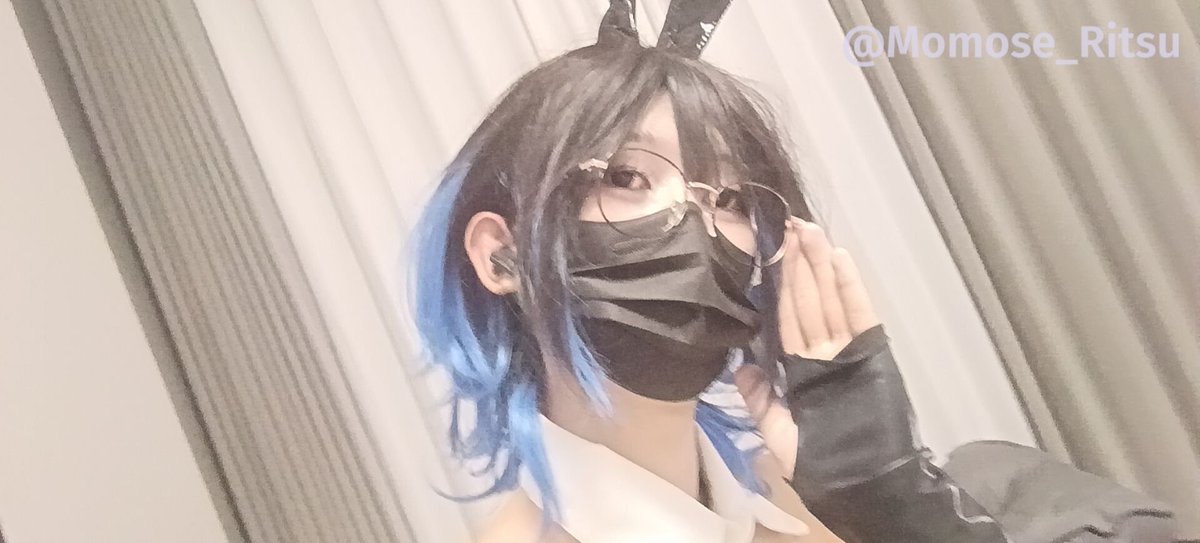 国庆假期快乐！！！🎉🎉🎉

发张自拍水一天
夸我，求你们🥺✨

#男の娘 #伪娘 #femboy #男娘