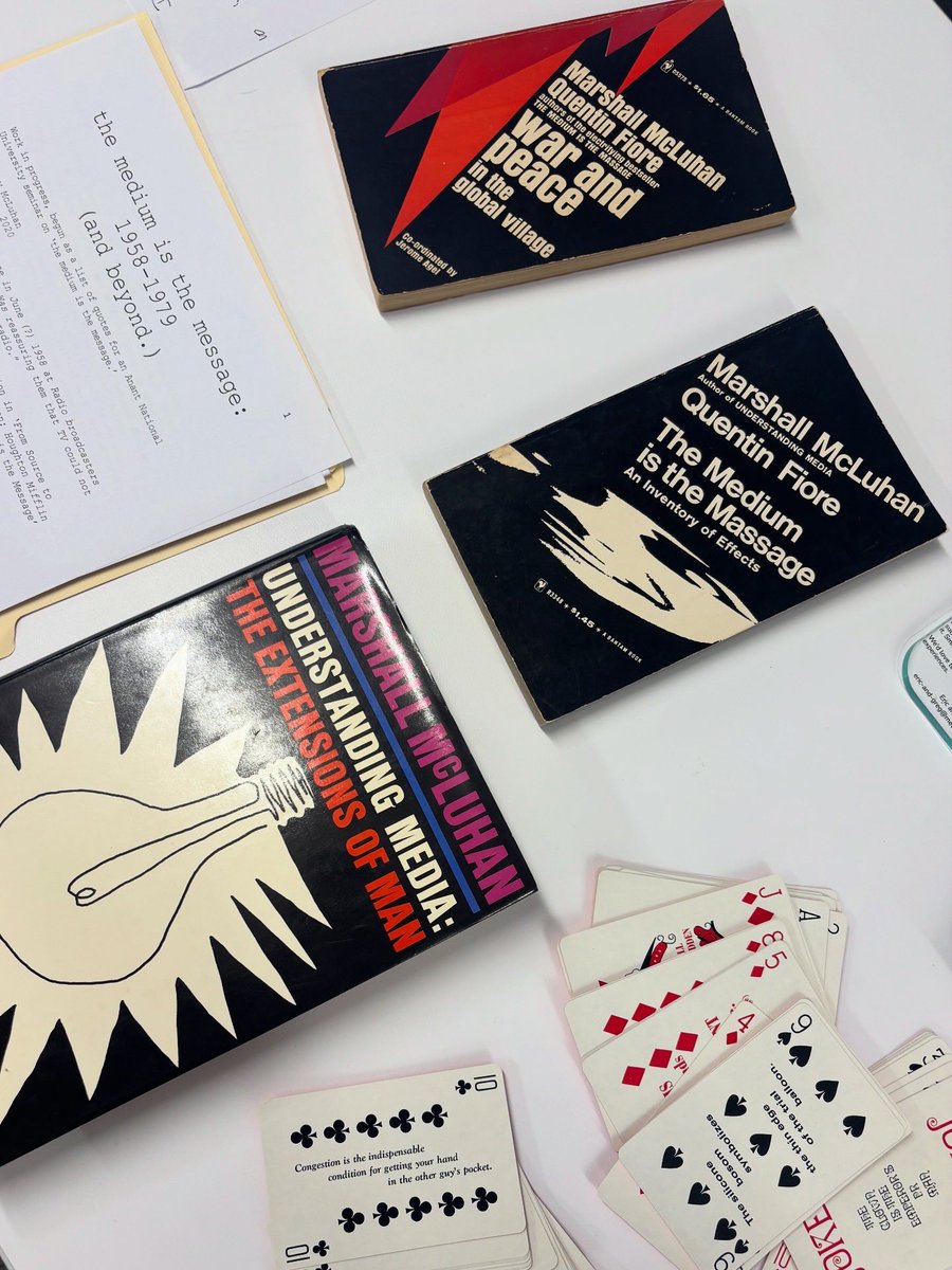 DesignMeets tweet media