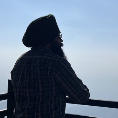 RDhandra's tweet photo. #NewProfilePic https://t.co/MAneNZgLml