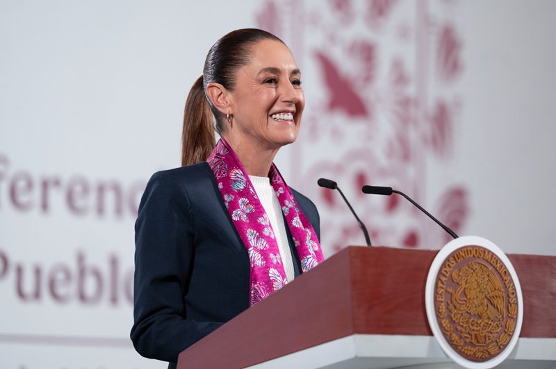 🚨 #UNAM | Tras el asesinato de un estudiante del CCH Sur, @ClaudiaShein anuncia programa de apoyo a jóvenes en #SaludMental y seguridad. #JuventudSegura  mayacomunicacion.com.mx/gobierno-anunc…