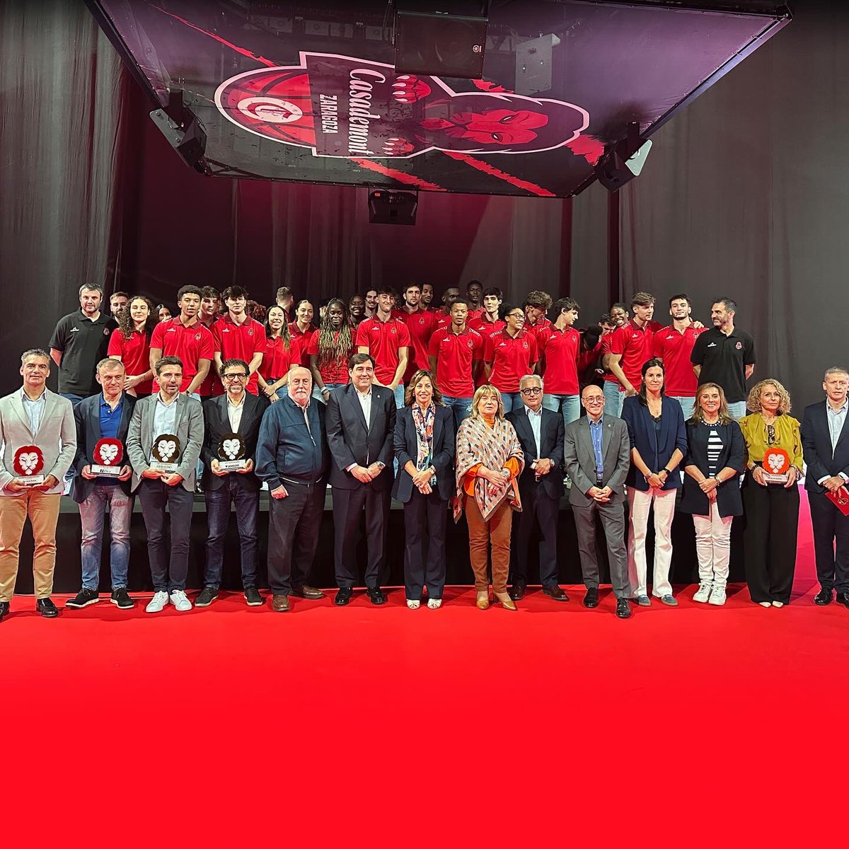 Alejandro Moda tweet media