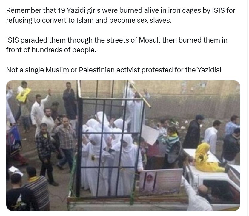 ManoMano997342's tweet photo. @BuckFidenMan @timeswmariana You can easily see it, you idiot. It's the sign that some protesters raised in Egypt. https://t.co/frkttkl4xC