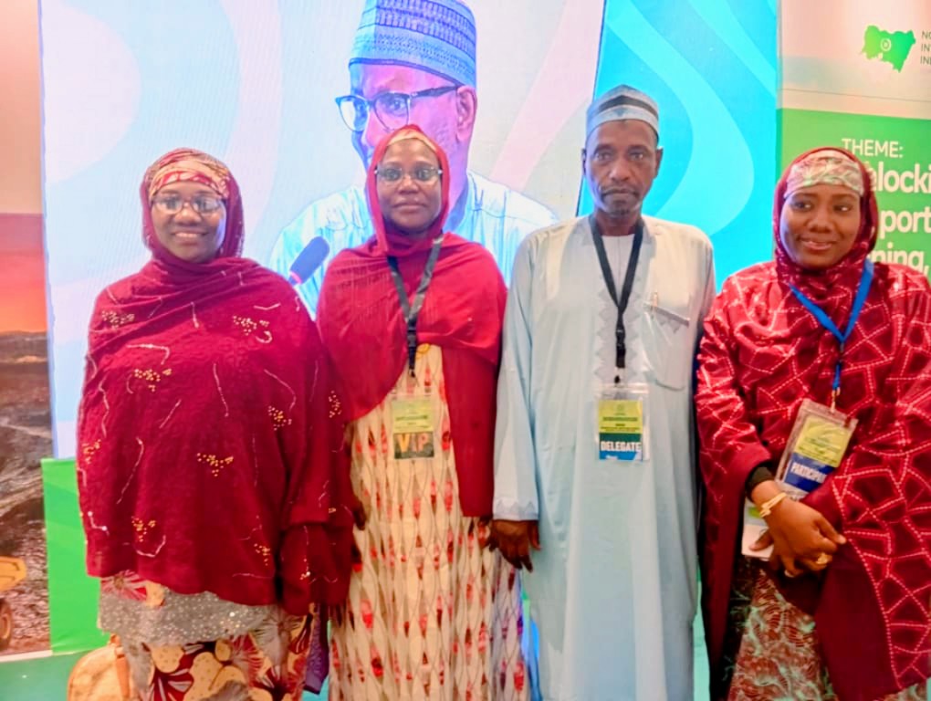 InvestJigawa's tweet image. Our DG, Aisha Sheikh Mujaddadi, joined leaders at the maiden Northern Nigeria Investment &amp;amp; Industrialisation Summit in Abuja.

Jigawa State is committed to driving investment, building industries, and unlocking opportunities that will power Northern Nigeria’s growth.