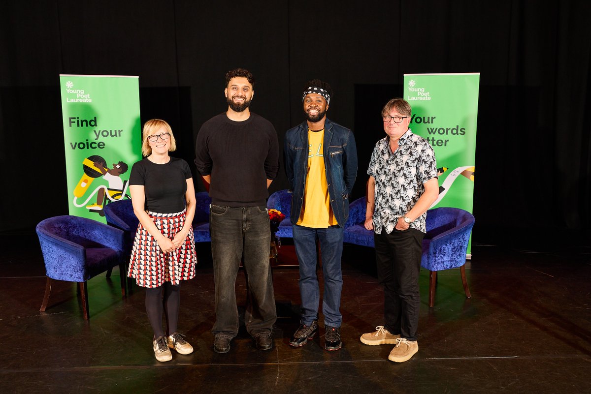 Hung out with these LEGENDS to launch the Young Poet Laureate programme. If you haven't signed up already, PLEASE DO. It's FREE. You can win a FREE author visit. And there are two FREE online masterclasses. Open to KS2/KS3 pupils in England. Info here: 
literacytrust.org.uk/programmes/you…