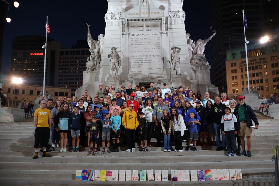 YPerspectiveLLC's tweet photo. 7 years strong. Lighting the night gold for Mason, for survivors, for fighters, and for angels. 💛  @MightyMasonFund #FightLikeAKid https://t.co/Aqp7fQEipy