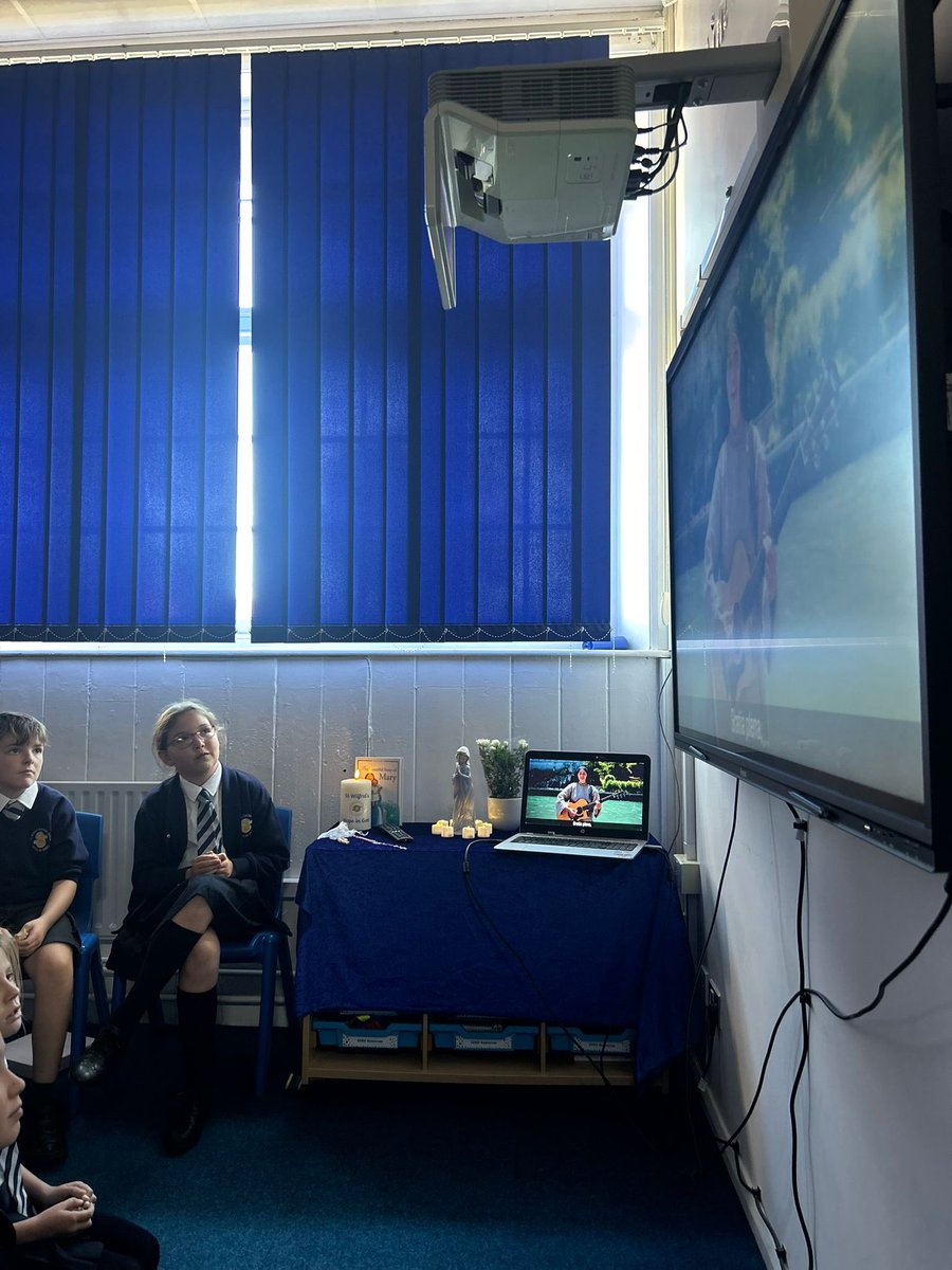StWilfridsAng's tweet photo. Start of The Rosary Challenge (an optional decade each lunchtime for 10 minutes) and as busy today as yesterday - well done Deanery Councillors! 🙏🏻 https://t.co/JVLPJqBMi5