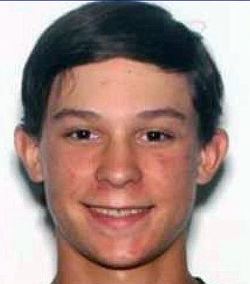 ‼️BREAKING: MAGA HAT-Wearing White Teen ID’d As 17yo Caden Speight FAKED a KIDNAPPING By ‘4 Hispanic men’ And SHOT Himself In The Leg To Cover It Up. 

📍Florida