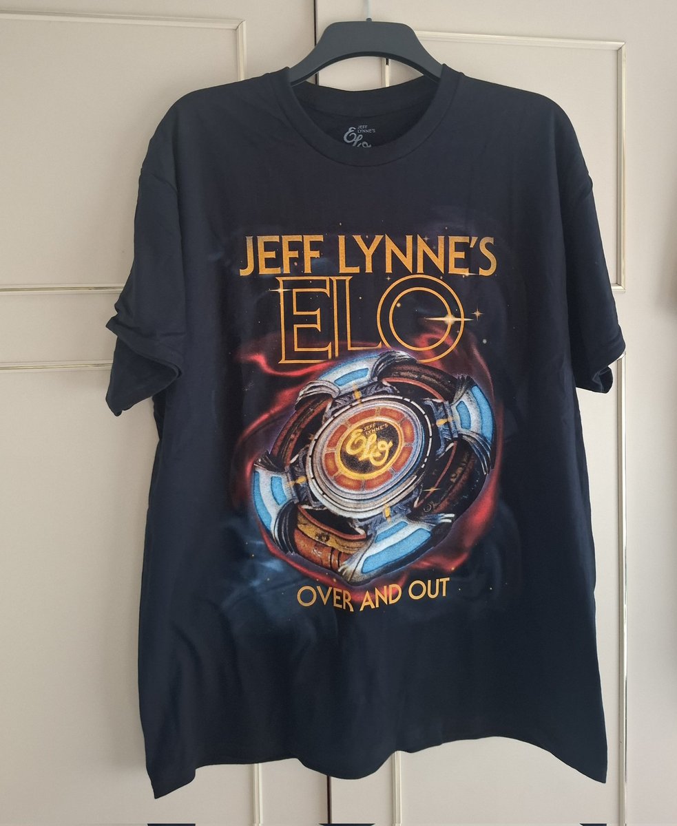 2 New ELO t-shirts to add to the collection 😁👍
