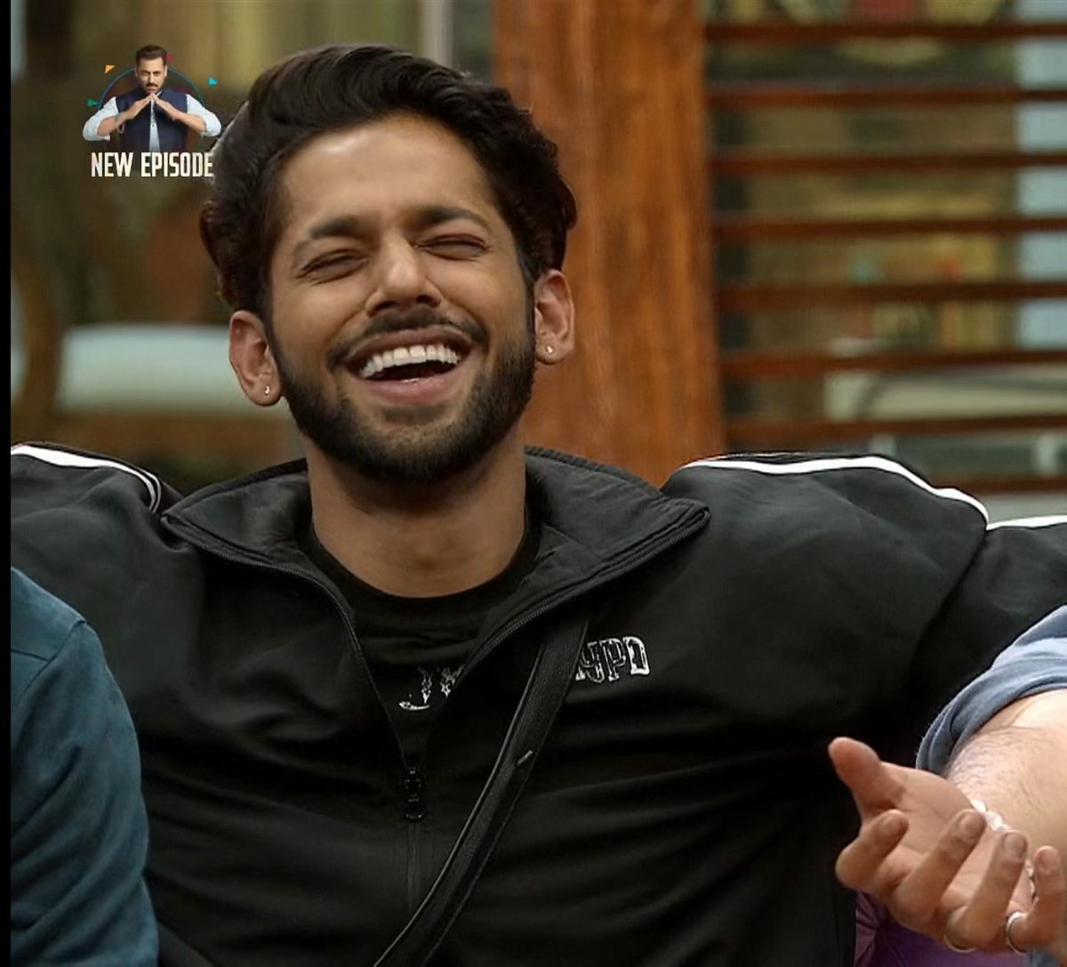 TEAM_BAHANA_OFC's tweet image. No filter needed when it&apos;s Baseer &amp;amp; Farhana shining together ✨️❤️‍🔥

#Bahana #BaseerAli #FarrhanaBhatt #BiggBoss19