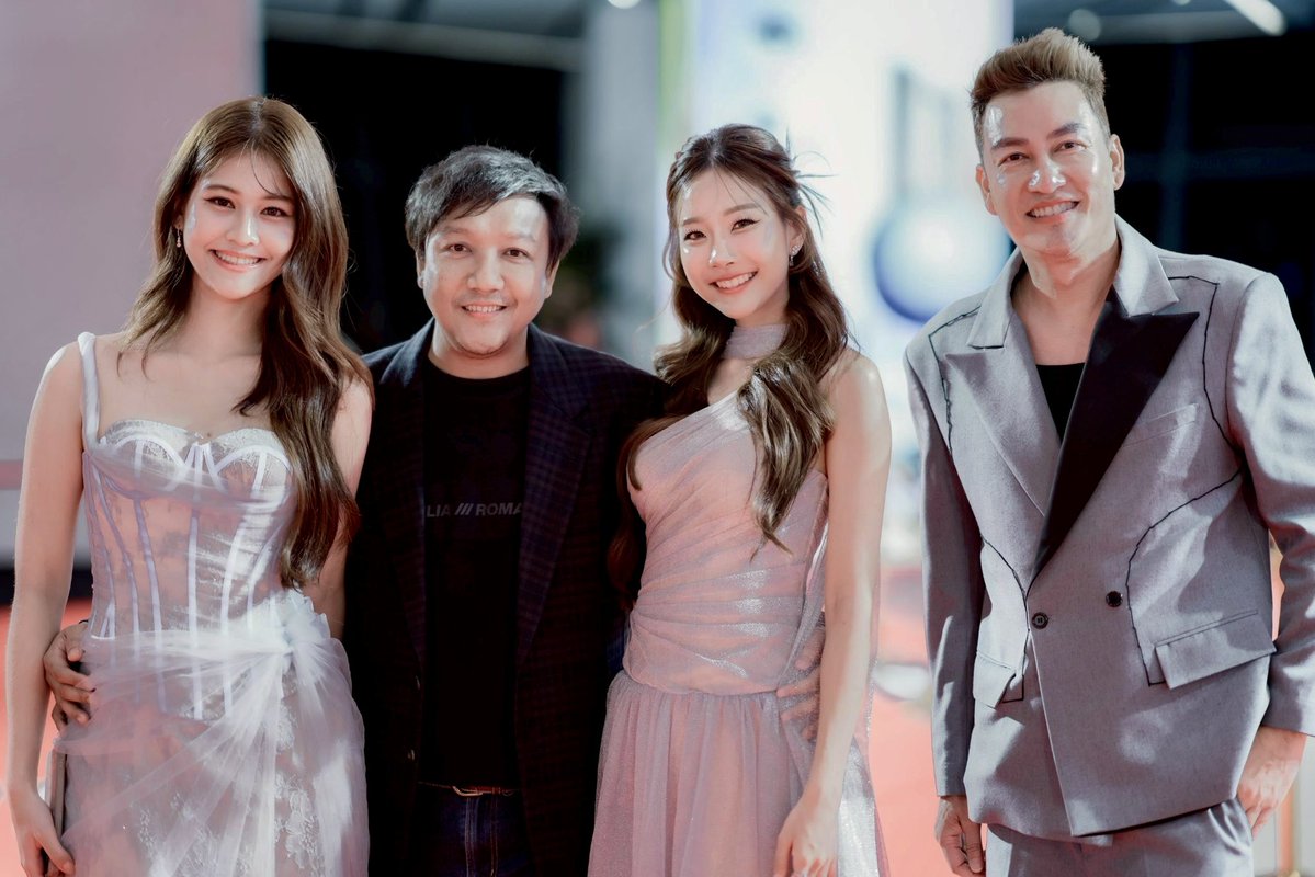 GybProject's tweet image. 𝗕𝗮𝗻𝗴𝗸𝗼𝗸 𝗜𝗻𝘁𝗲𝗿𝗻𝗮𝘁𝗶𝗼𝗻𝗮𝗹 𝗙𝗶𝗹𝗺 𝗙𝗲𝘀𝘁𝗶𝘃𝗮𝗹 𝟮𝟬𝟮𝟱 
#BKKIFF2025 
#GYBentertainment