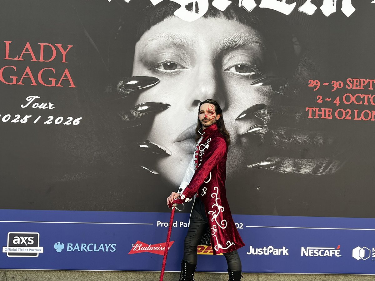 Gary_Woolnough's tweet photo. ITS MAYHEM.  #MayhemBall #MayhemBallLondon @ladygaga https://t.co/Ajo24fb0g7