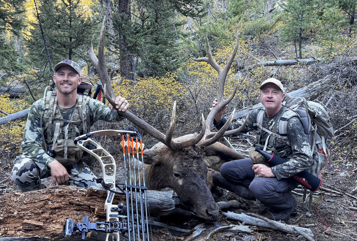 Mark_Kayser's tweet image. Dedication! That’s how you describe 14 days of hard charging on Wyoming’s public lands. It’s that dedication that led to his success. It came with a LOT of ups and downs, as does most public land hunts! @WildlifeHunting @HuntStand  @MuddyOutdoors #elkhunting