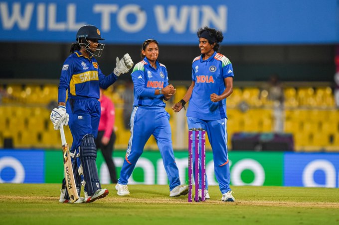 Two wickets in quick succession!  Success with the ball for Sree Charani & Amanjot Kaur 🙌