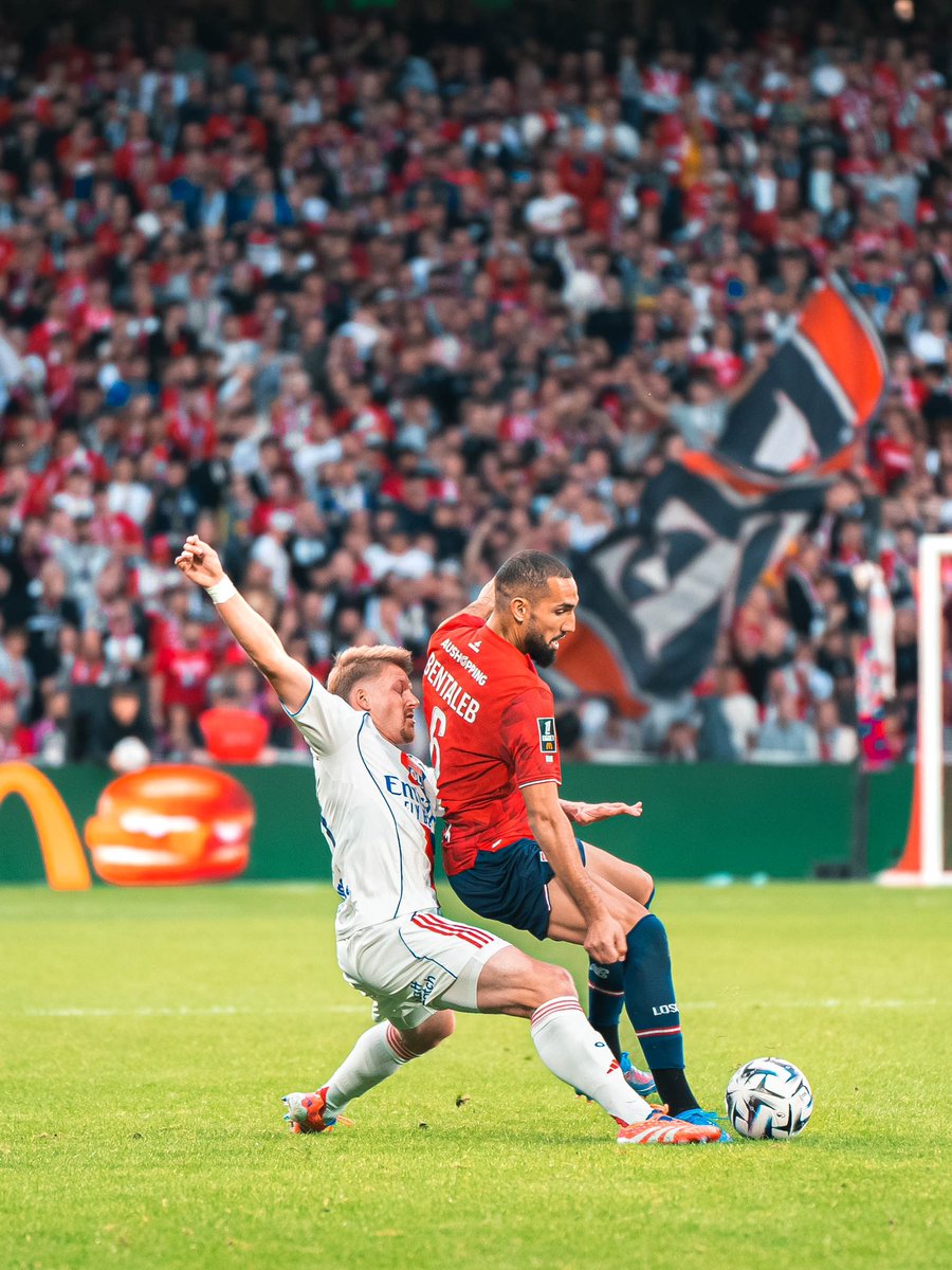 🎞️ Retrouvez mes photos du dernier match du <a href="/losclive/">LOSC</a>  ⤵️

 #LOSCOL