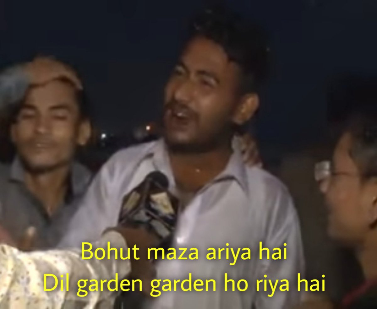 Karimrahim08's tweet photo. After 3 Days Garmi Karachi People Rn https://t.co/LT5allel2t