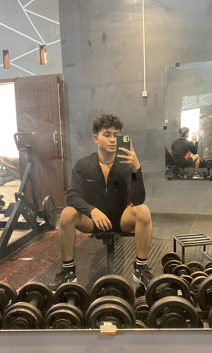 ourrboys's tweet photo. Info partner gym hihi di malang https://t.co/0pDzUmIpsC