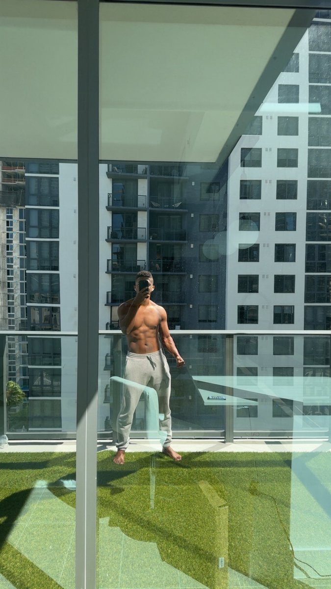 Agent Dooley tweet media