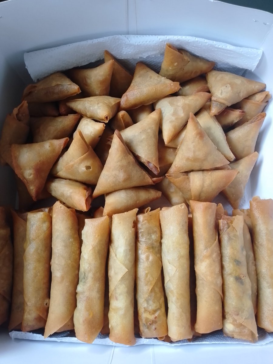40 samosas
40 chicken rolls 

28,800

Lugbe, Abuja.
