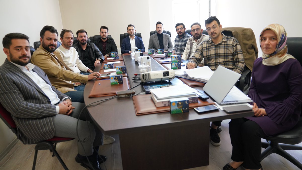 TOBB Erzurum Genç Girişimciler Kurulu Eylül Ayı Toplantısı Gerçekleştirildi

Türkiye Odalar ve Borsalar Birliği (TOBB) Erzurum Genç Girişimciler Kurulu (GGK) İcra Komitesi, Eylül ayı olağan toplantısını İsmail Suci başkanlığında, ETSO’da gerçekleştirdi.

Toplantıda, Ağustos ayı