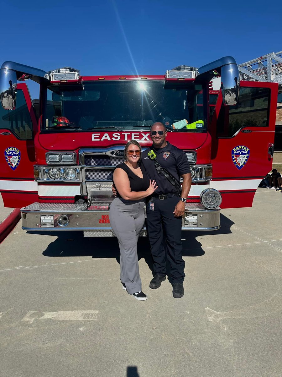 Silas_AMS's tweet photo. What do I miss about elementary?  Bring your husband to work day… I mean fire safety week.. 🙃 🔥 🚒🧑🏾‍🚒 https://t.co/GZpLlCsznY