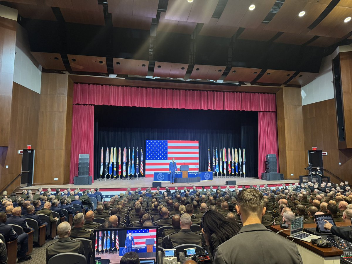 MaryMargOlohan's tweet photo. Secretary Hegseth is urging US military leaders to look at every unit as if their own son were in it. Would you want your son serving with service members who are fat, not fit, unqualified? This could get your son killed, he says. https://t.co/nXXjW2rhh4