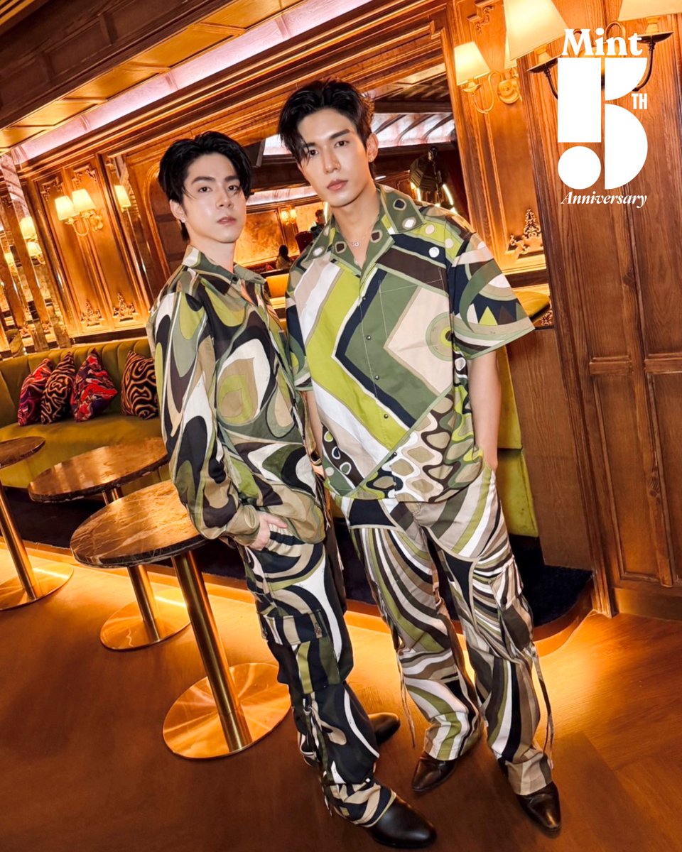 mintmag_th's tweet photo. หล่อเข้าคู่! #MintReports เก็บลุคหล่อของ 2 หนุ่มฮอต #เน็ตเจเจ อัปลุคใหม่ ร่วมงานกับทาง Pucci ชมคอลเล็กชั่น Passepartout ถ่ายทอดเสน่ห์แห่งอิสระและความเย้ายวน ได้แรงบันดาลใจจากรายการโทรทัศน์อิตาเลียน 💚

NETJJ X PUCCI 
#PucciPassePartoutxNetJJ 
#NetJJ 
#PUCCI #PucciPassePartout 
#MintMagTH