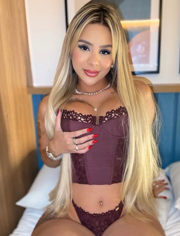 Anaclaraa22_'s tweet photo. Maria Eduarda 
Vídeo dela nos comentários🔞 https://t.co/ipaFWPAHaE