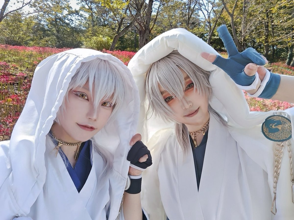 710ちゃん(<a href="/710a_nut/">710🔩</a>)と鶴丸同位体のツーショ
作画が違うwwって笑った😂