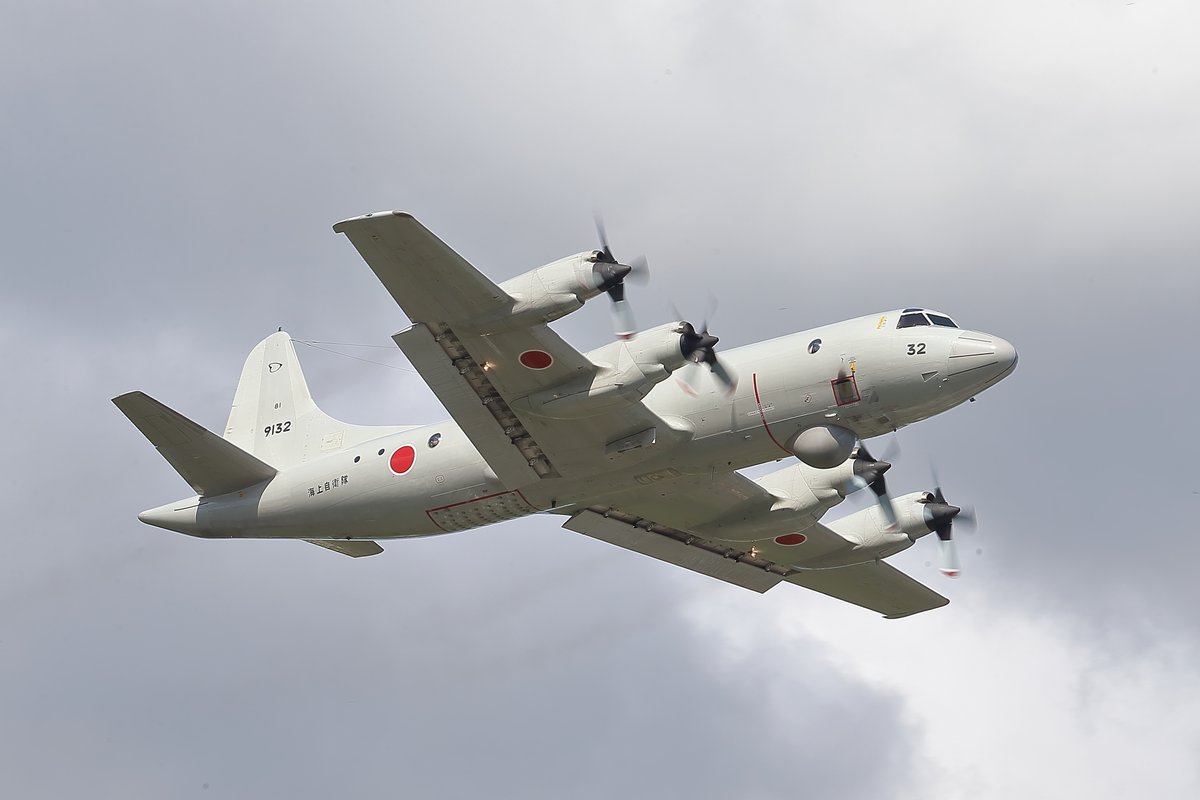 nbm_n_nori's tweet photo. 「OP-3C 32」(9132) 　朝時間の離陸場面　2025. 9.19              

#八戸航空基地 
#RJSH 
#OP3C
#P3C https://t.co/pqdzUZeg79
