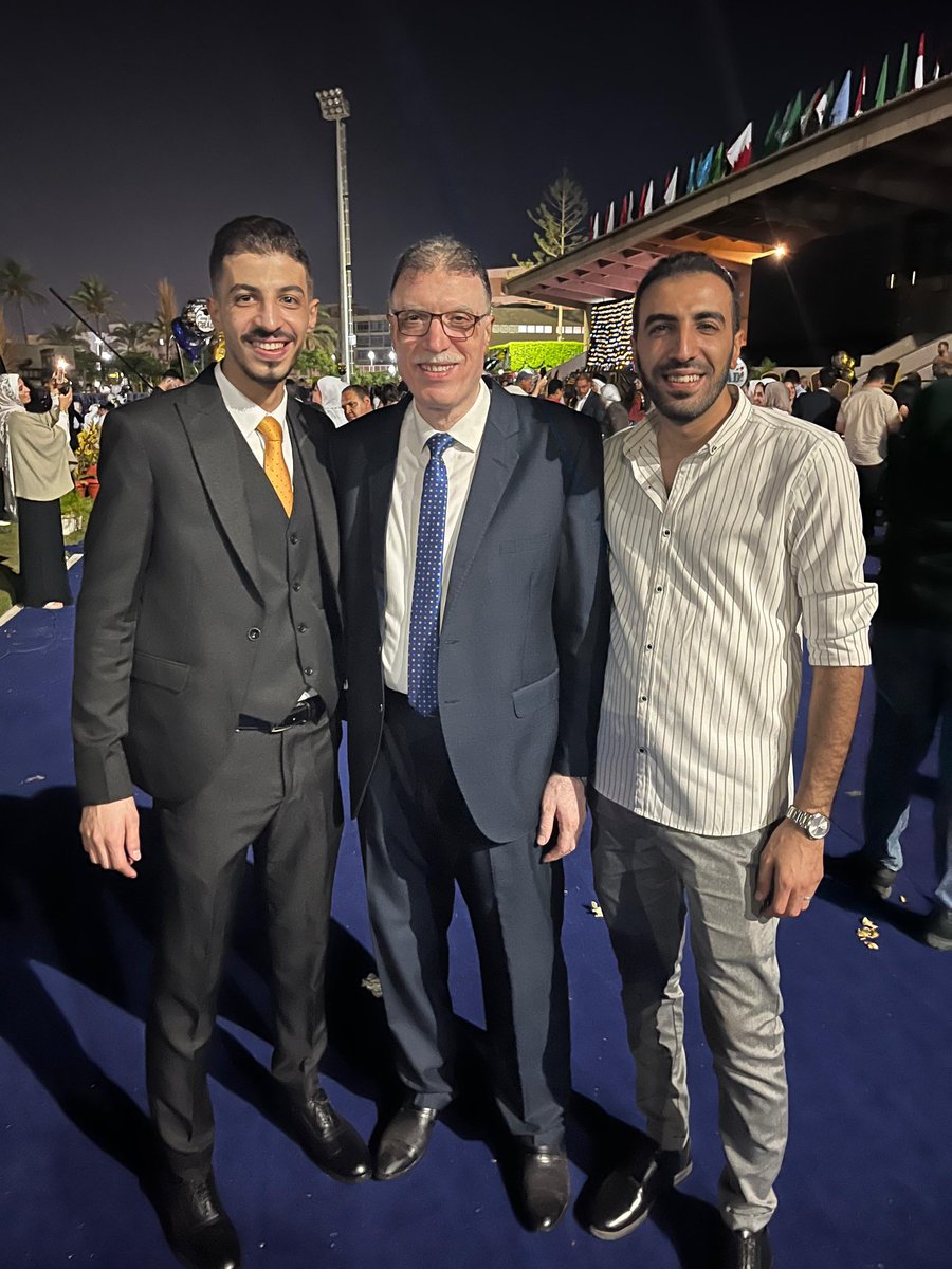 ahmedelfash's tweet photo. الحمد لله  على كرمه وفضله ❤️
وشكراً لأهلي الغاليين علي السند والدعم الحقيقي في كل خطوة.. وجودكم جنبي هو أكبر نعمة ربنا رزقني بيها 🙏❤️ https://t.co/NGDL3Kg4Vl