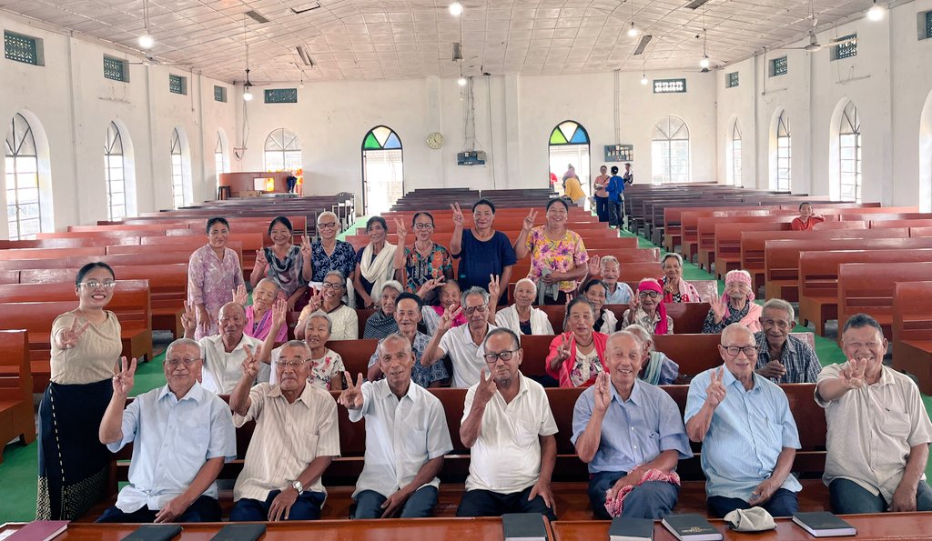 ImsumenlaM's tweet photo. Carrying light for the generations to come ✨️ 
Fellowship with 80 years and above senior citizens
📍Merangkong Baptist Church https://t.co/uACCPXziMf