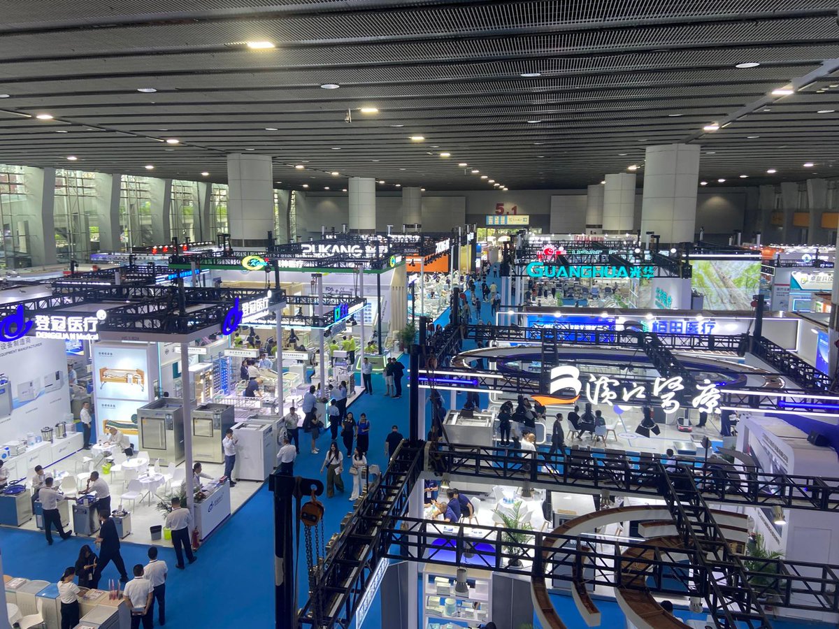 GrupoUnidix's tweet image. @GrupoUnidix ha participado en la 𝗖𝗵𝗶𝗻𝗮 𝗜𝗻𝘁𝗲𝗿𝗻𝗮𝘁𝗶𝗼𝗻𝗮𝗹 𝗠𝗲𝗱𝗶𝗰𝗮𝗹 𝗘𝗾𝘂𝗶𝗽𝗺𝗲𝗻𝘁 𝗙𝗮𝗶𝗿 (𝗖𝗠𝗘𝗙), uno de los principales encuentros internacionales de tecnología médica.

En #CMEF2024 reafirmamos nuestro propósito de mejorar la vida de las personas.