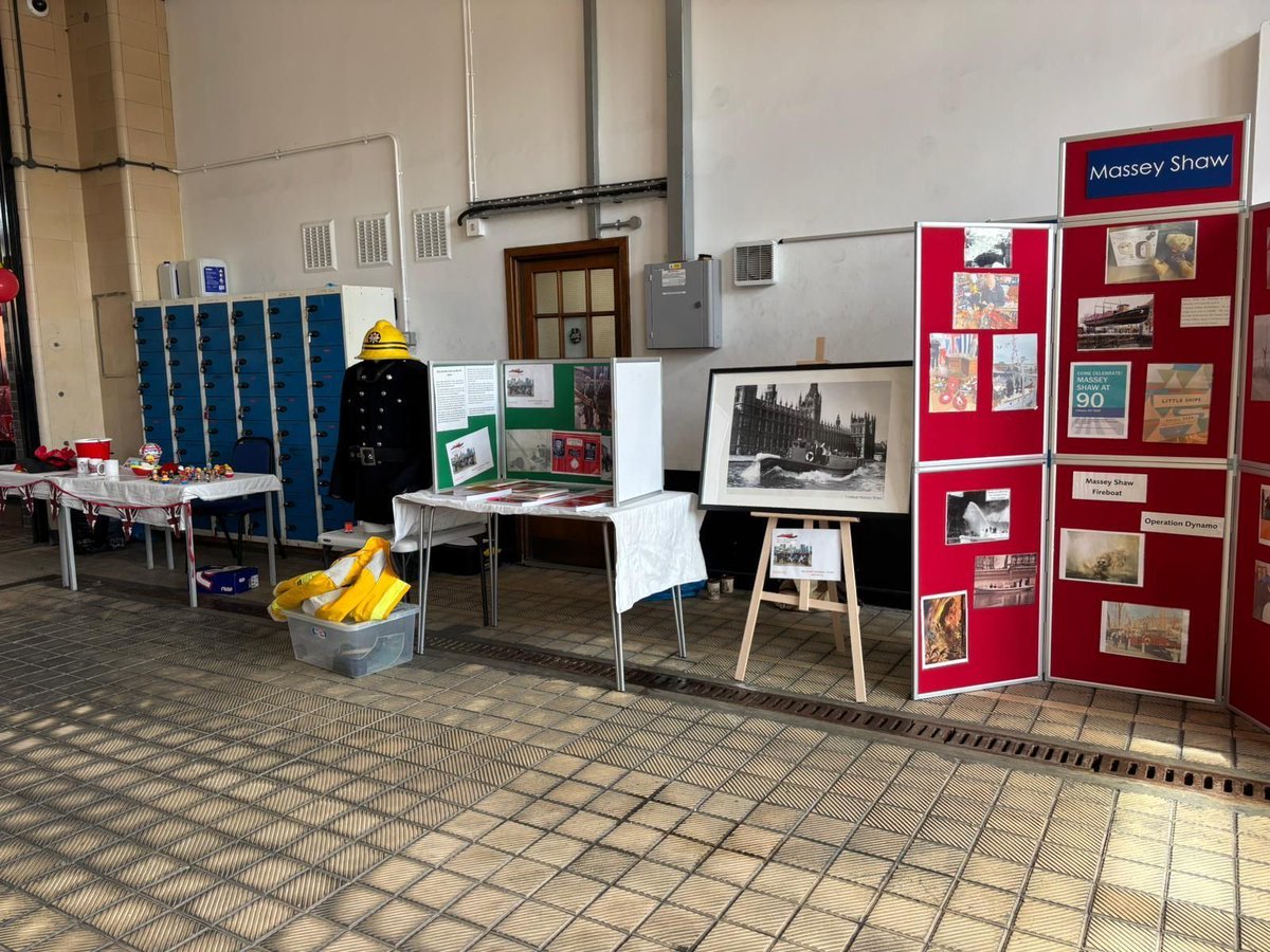 Massey Shaw Fireboat - ADLS tweet media