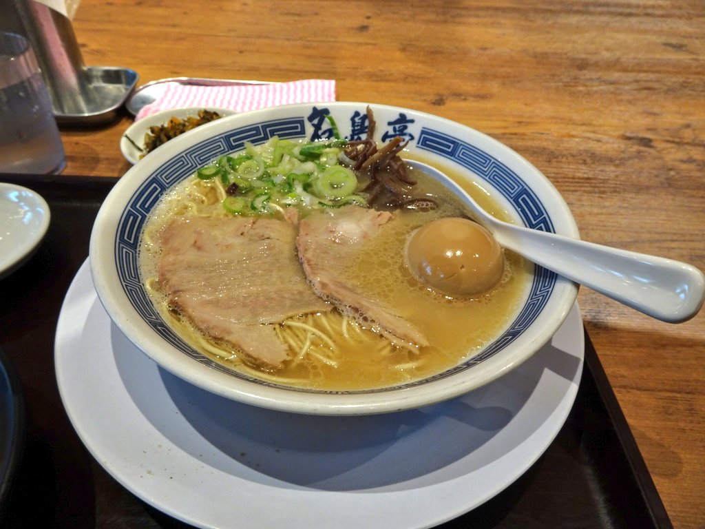 hikoo09's tweet photo. ららぽーと横浜にあった博多ラーメン「名島亭」が今日9月30日で閉店。
1ヶ月の期間を経て11月から「一風堂」に。美味かったよ名島亭。 https://t.co/RUegzLA8ak