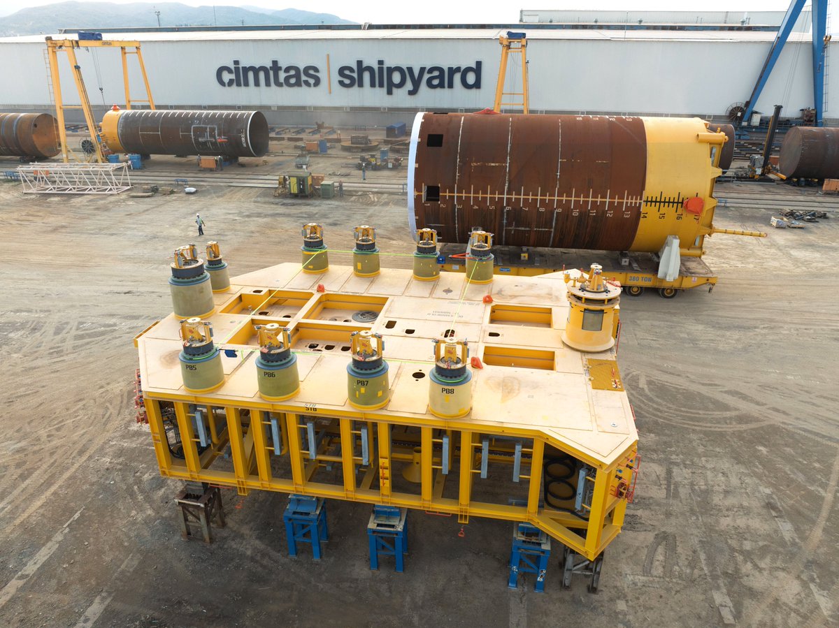 CimtasGroup's tweet photo. TP-OTC’nin Sakarya Gaz Sahası Geliştirme Projesi Faz 2 kapsamında, Türkiye’de üretilen ilk derin deniz Manifold ve Suction Pile’ı, Çimtaş Shipyard – Başiskele/Kocaeli tesisimizde başarıyla tamamlanarak sevk edilmiştir. https://t.co/tPPT2pJHuQ
