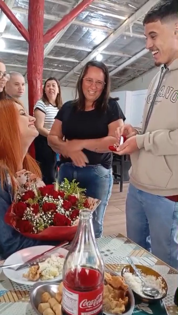 SouzaSuyanni's tweet photo. Eu te diria SIM todas as vezes, para o resto da vida… porque você é a resposta mais linda das minhas orações ❤️💍 https://t.co/SXt0n1826C