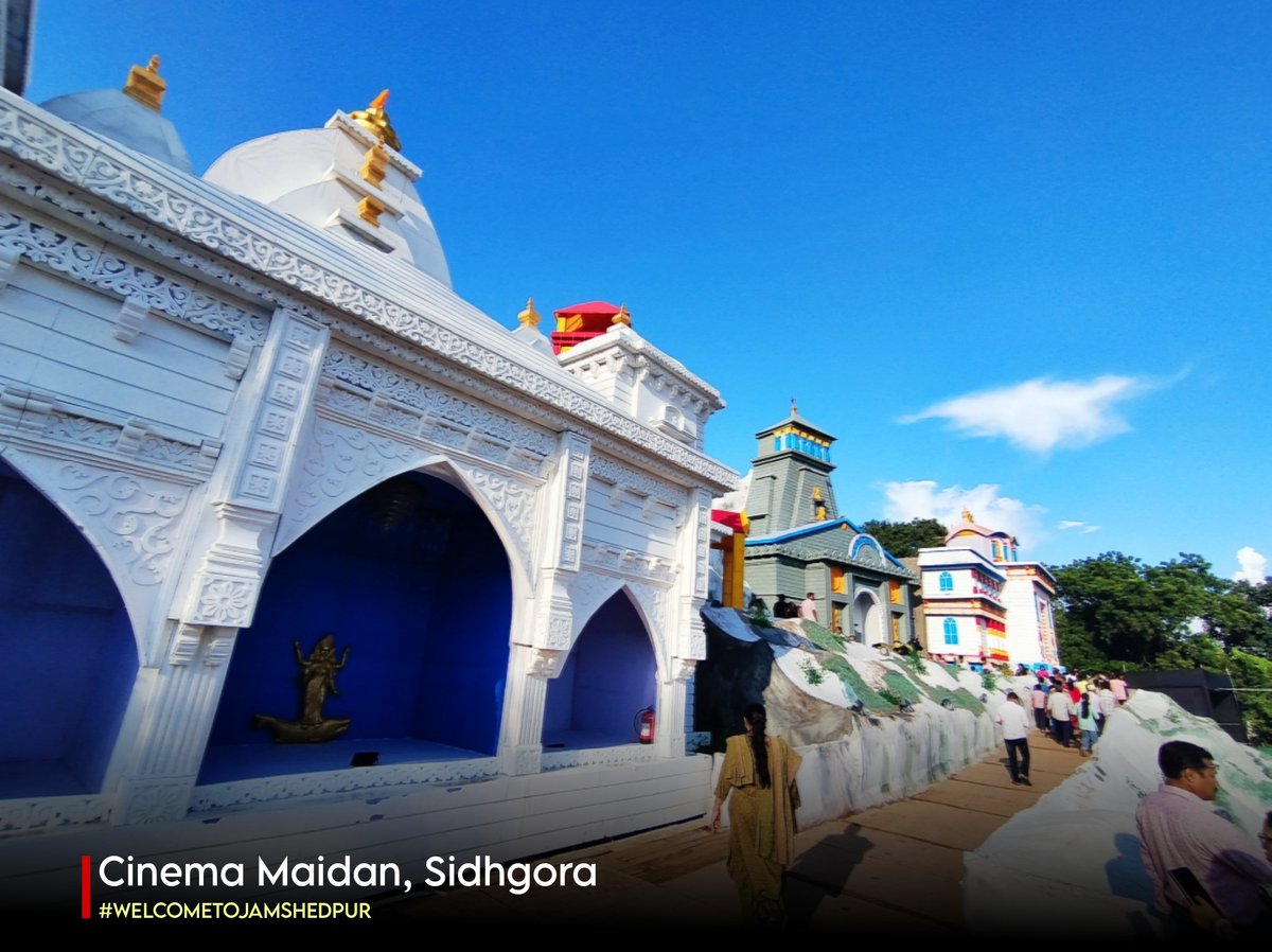 WelcometoJSR's tweet photo. Cinema Maidan, Sidhgora 🙏

Credit : @SwainShashank

#welcometojamshedpur #WelcomeToJamshedpur #sidhgora #cinemamaidan #durga #DurgaPuja2025 #DurgaPujaVibes https://t.co/8OtBVOs81l