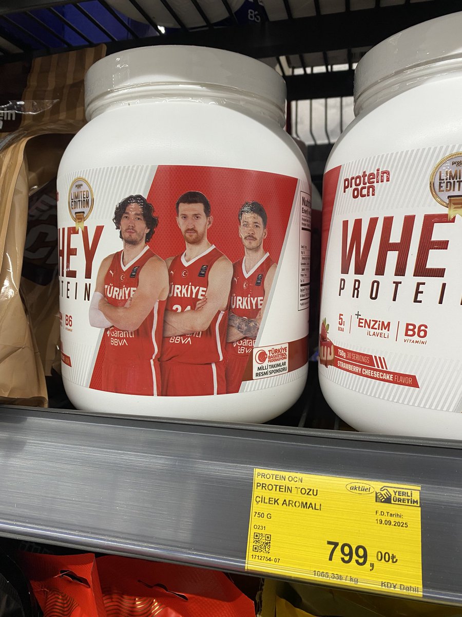 bimde cennetten çiçek topluyoruz gelen gelsin