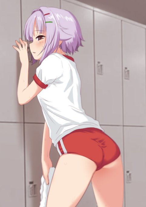 夜のらくがき幸子
暑い日の体育はつらいですねぇ… 